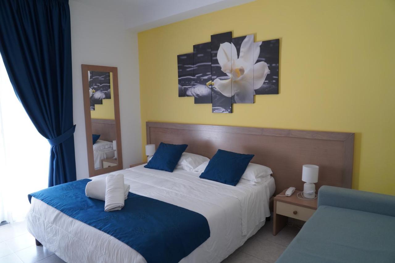 Hotel Parco Delle Agavi 4*