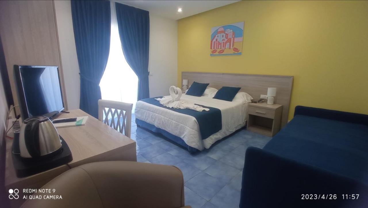 Hotel Parco Delle Agavi 4*