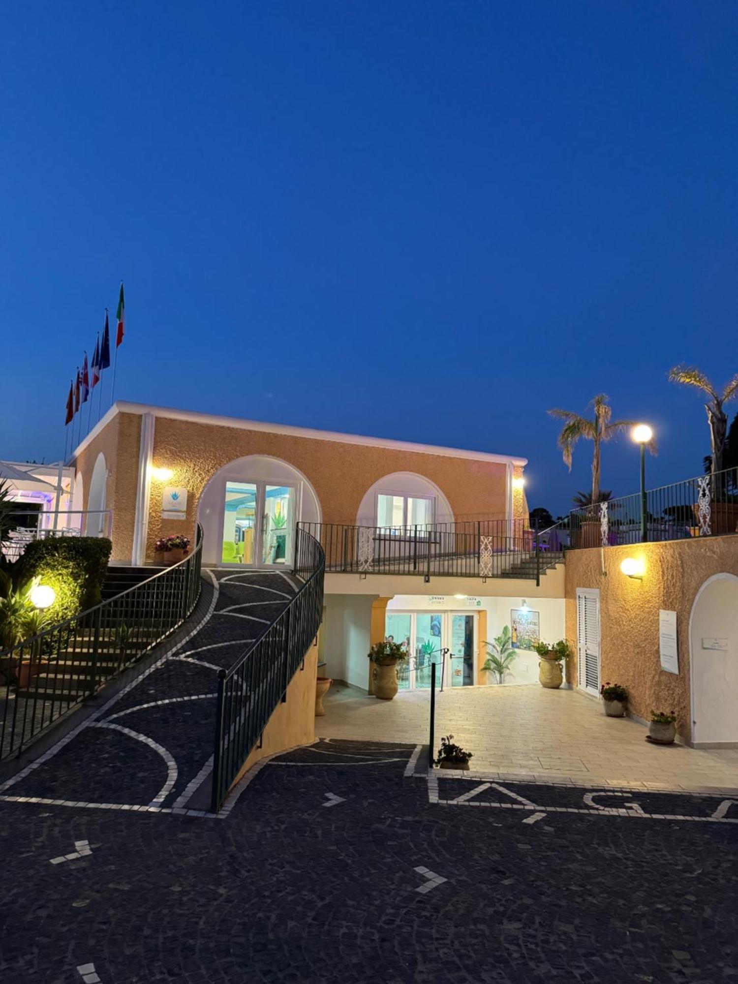 Parco Delle Agavi Hotel