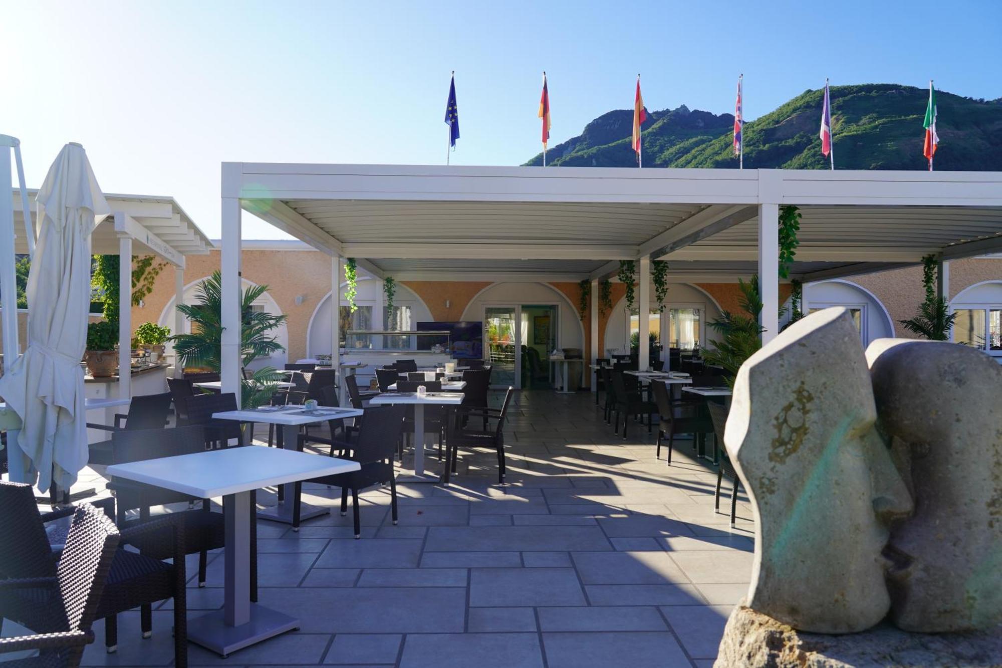 Hotel Parco Delle Agavi 4*